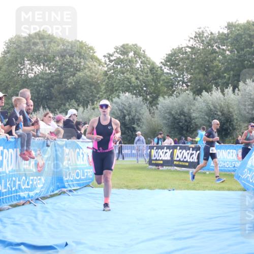 25.08.2024 - Elbe Triathlon Hamburg H.Heesch http://msf.ph/oto/6850421 25.08.2024 10:47:32 Ziel 174 meine-sportfotos.de