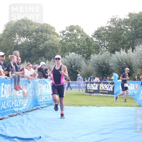 25.08.2024 - Elbe Triathlon Hamburg H.Heesch http://msf.ph/oto/6850441 25.08.2024 10:47:32 Ziel 174 meine-sportfotos.de