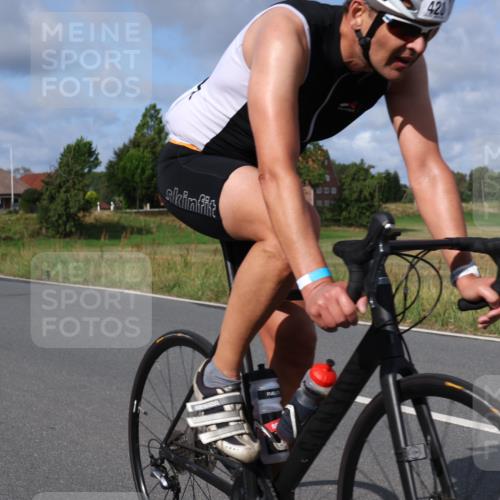 25.08.2024 - Elbe Triathlon Hamburg Fuchs,  Jonas http://msf.ph/oto/6850442 25.08.2024 09:56:10 Radfahren 354, 420, 280, 442 meine-sportfotos.de