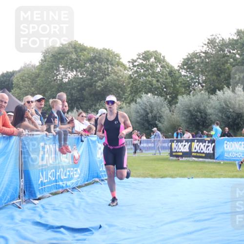 25.08.2024 - Elbe Triathlon Hamburg H.Heesch http://msf.ph/oto/6850480 25.08.2024 10:47:32 Ziel 174 meine-sportfotos.de
