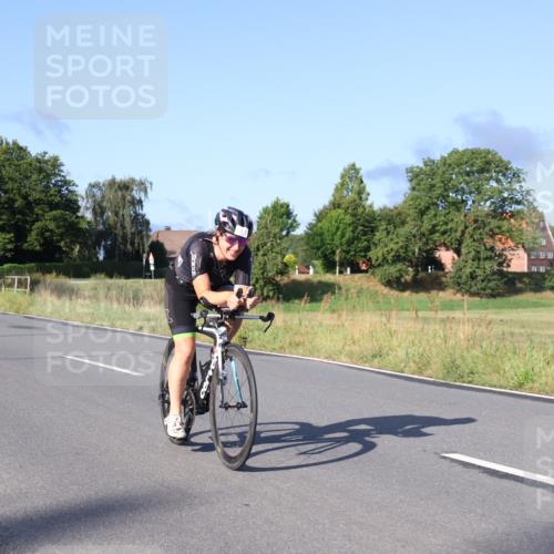 25.08.2024 - Elbe Triathlon Hamburg Fuchs,  Jonas http://msf.ph/oto/6850564 25.08.2024 09:13:45 Radfahren 55, 143 meine-sportfotos.de