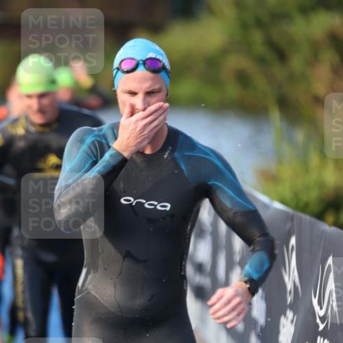 25.08.2024 - Elbe Triathlon Hamburg H.Heesch http://msf.ph/oto/6850575 25.08.2024 08:58:43 Schwimmen 203, 208, 211, 236, 241, 243, 266, 283, 294, 308, 313 meine-sportfotos.de
