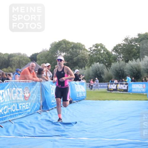 25.08.2024 - Elbe Triathlon Hamburg H.Heesch http://msf.ph/oto/6850577 25.08.2024 10:47:33 Ziel 174 meine-sportfotos.de