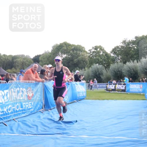 25.08.2024 - Elbe Triathlon Hamburg H.Heesch http://msf.ph/oto/6850586 25.08.2024 10:47:33 Ziel 174 meine-sportfotos.de
