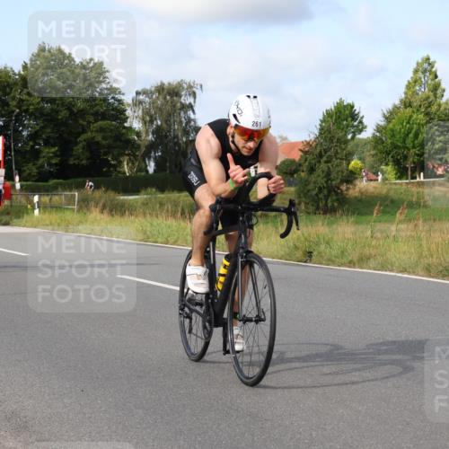 25.08.2024 - Elbe Triathlon Hamburg Fuchs,  Jonas http://msf.ph/oto/6850608 25.08.2024 09:56:24 Radfahren 452, 293, 261, 202, 370, 398 meine-sportfotos.de