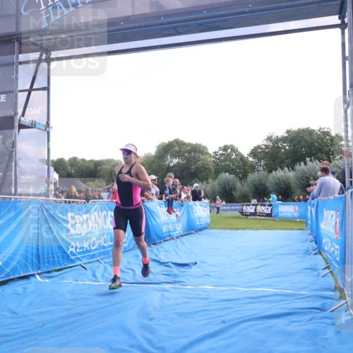 25.08.2024 - Elbe Triathlon Hamburg H.Heesch http://msf.ph/oto/6850643 25.08.2024 10:47:33 Ziel 174 meine-sportfotos.de