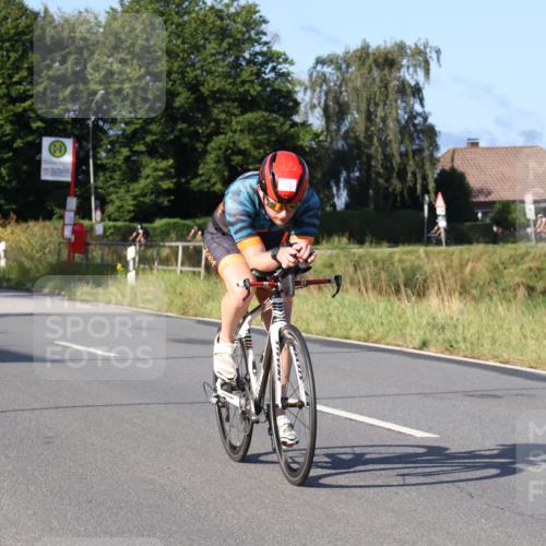 25.08.2024 - Elbe Triathlon Hamburg Fuchs,  Jonas http://msf.ph/oto/6850645 25.08.2024 09:14:01 Radfahren 286, 33, 317, 137 meine-sportfotos.de