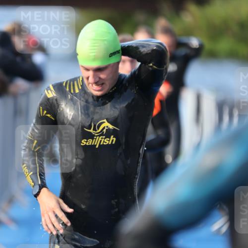 25.08.2024 - Elbe Triathlon Hamburg H.Heesch http://msf.ph/oto/6850655 25.08.2024 08:58:44 Schwimmen 203, 208, 211, 236, 241, 243, 266, 283, 294, 308, 313 meine-sportfotos.de