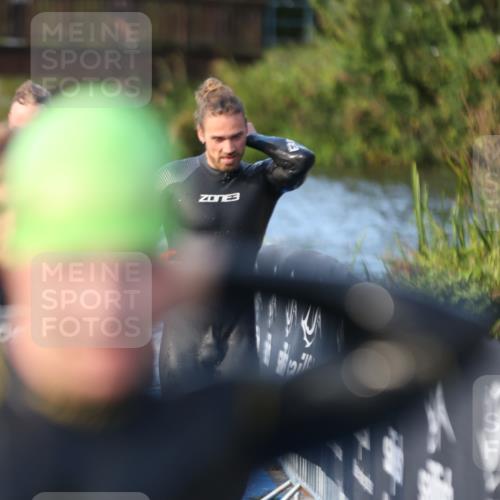 25.08.2024 - Elbe Triathlon Hamburg H.Heesch http://msf.ph/oto/6850691 25.08.2024 08:58:45 Schwimmen 203, 208, 211, 236, 241, 243, 266, 283, 294, 308, 313 meine-sportfotos.de