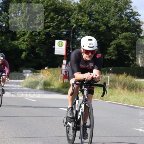 25.08.2024 - Elbe Triathlon Hamburg Fuchs,  Jonas http://msf.ph/oto/6850802 25.08.2024 09:56:39 Radfahren 210, 434, 327, 409, 300 meine-sportfotos.de
