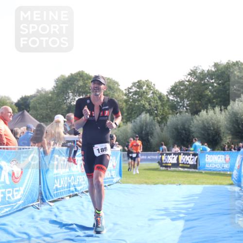 25.08.2024 - Elbe Triathlon Hamburg H.Heesch http://msf.ph/oto/6850811 25.08.2024 10:47:58 Ziel 161, 185, 311 meine-sportfotos.de
