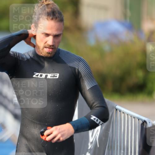 25.08.2024 - Elbe Triathlon Hamburg H.Heesch http://msf.ph/oto/6850815 25.08.2024 08:58:48 Schwimmen 203, 208, 211, 236, 241, 243, 266, 283, 294, 313 meine-sportfotos.de