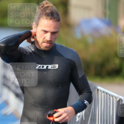 25.08.2024 - Elbe Triathlon Hamburg H.Heesch http://msf.ph/oto/6850824 25.08.2024 08:58:48 Schwimmen 203, 208, 211, 236, 241, 243, 266, 283, 294, 313 meine-sportfotos.de
