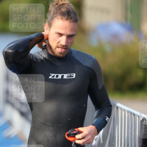 25.08.2024 - Elbe Triathlon Hamburg H.Heesch http://msf.ph/oto/6850831 25.08.2024 08:58:48 Schwimmen 203, 208, 211, 236, 241, 243, 266, 283, 294, 313 meine-sportfotos.de