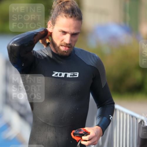 25.08.2024 - Elbe Triathlon Hamburg H.Heesch http://msf.ph/oto/6850838 25.08.2024 08:58:48 Schwimmen 203, 208, 211, 236, 241, 243, 266, 283, 294, 313 meine-sportfotos.de