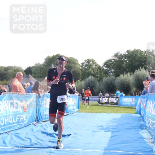 25.08.2024 - Elbe Triathlon Hamburg H.Heesch http://msf.ph/oto/6850839 25.08.2024 10:47:58 Ziel 161, 185, 311 meine-sportfotos.de