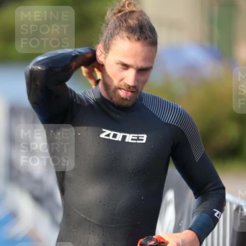 25.08.2024 - Elbe Triathlon Hamburg H.Heesch http://msf.ph/oto/6850848 25.08.2024 08:58:48 Schwimmen 203, 208, 211, 236, 241, 243, 266, 283, 294, 313 meine-sportfotos.de