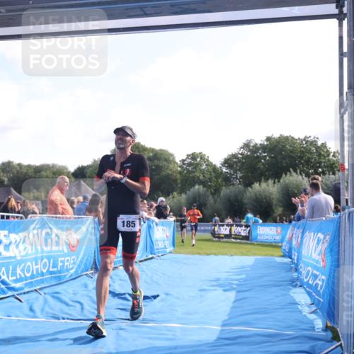 25.08.2024 - Elbe Triathlon Hamburg H.Heesch http://msf.ph/oto/6850868 25.08.2024 10:47:58 Ziel 161, 185, 311 meine-sportfotos.de