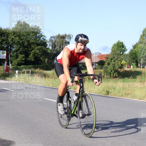 25.08.2024 - Elbe Triathlon Hamburg Fuchs,  Jonas http://msf.ph/oto/6850887 25.08.2024 09:14:15 Radfahren 163, 385, 271, 305, 175 meine-sportfotos.de