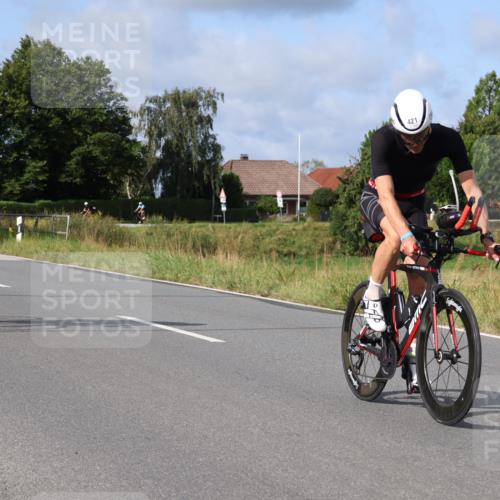 25.08.2024 - Elbe Triathlon Hamburg Fuchs,  Jonas http://msf.ph/oto/6850899 25.08.2024 09:56:48 Radfahren 421, 328, 200, 1850 meine-sportfotos.de