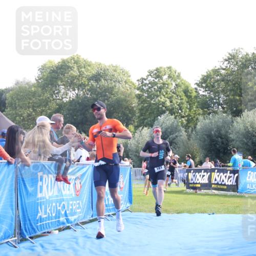 25.08.2024 - Elbe Triathlon Hamburg H.Heesch http://msf.ph/oto/6850981 25.08.2024 10:48:02 Ziel 161, 185, 193, 294, 311 meine-sportfotos.de