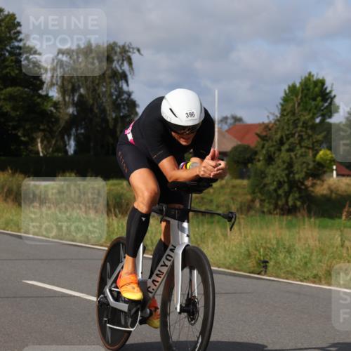25.08.2024 - Elbe Triathlon Hamburg Fuchs,  Jonas http://msf.ph/oto/6851085 25.08.2024 09:56:57 Radfahren 1850, 224, 396, 205, 362 meine-sportfotos.de