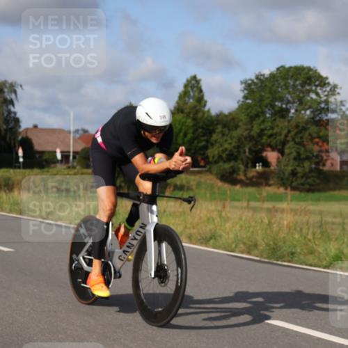 25.08.2024 - Elbe Triathlon Hamburg Fuchs,  Jonas http://msf.ph/oto/6851089 25.08.2024 09:56:58 Radfahren 224, 396, 205, 362 meine-sportfotos.de