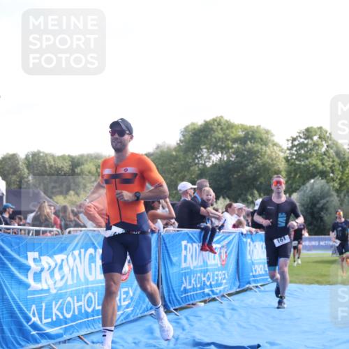 25.08.2024 - Elbe Triathlon Hamburg H.Heesch http://msf.ph/oto/6851164 25.08.2024 10:48:04 Ziel 161, 185, 193, 294, 311 meine-sportfotos.de
