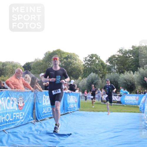 25.08.2024 - Elbe Triathlon Hamburg H.Heesch http://msf.ph/oto/6851251 25.08.2024 10:48:05 Ziel 161, 185, 193, 294, 311 meine-sportfotos.de
