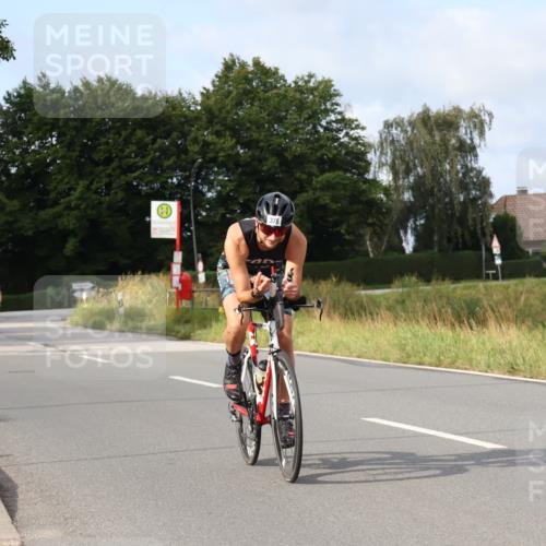 25.08.2024 - Elbe Triathlon Hamburg Fuchs,  Jonas http://msf.ph/oto/6851260 25.08.2024 09:57:23 Radfahren 545, 530, 215, 382, 378, 333, 447, 222 meine-sportfotos.de