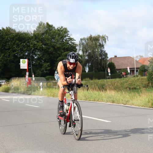 25.08.2024 - Elbe Triathlon Hamburg Fuchs,  Jonas http://msf.ph/oto/6851272 25.08.2024 09:57:23 Radfahren 545, 530, 215, 382, 378, 333, 447, 222 meine-sportfotos.de