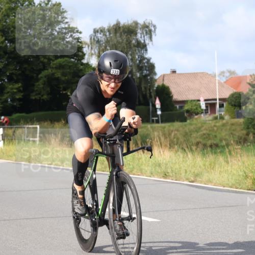 25.08.2024 - Elbe Triathlon Hamburg Fuchs,  Jonas http://msf.ph/oto/6851323 25.08.2024 09:57:26 Radfahren 215, 382, 378, 333, 447, 222 meine-sportfotos.de