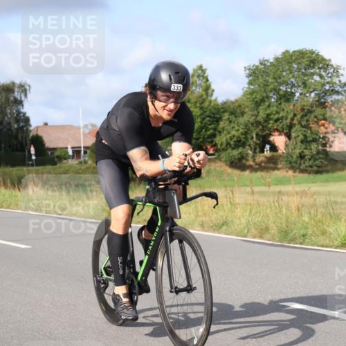 25.08.2024 - Elbe Triathlon Hamburg Fuchs,  Jonas http://msf.ph/oto/6851336 25.08.2024 09:57:26 Radfahren 215, 382, 378, 333, 447, 222 meine-sportfotos.de