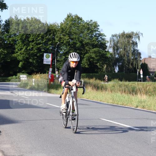 25.08.2024 - Elbe Triathlon Hamburg Fuchs,  Jonas http://msf.ph/oto/6851454 25.08.2024 09:14:59 Radfahren 63, 125, 170 meine-sportfotos.de