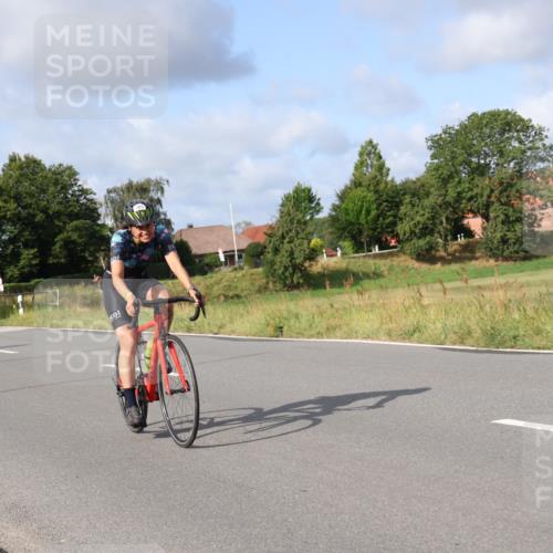 25.08.2024 - Elbe Triathlon Hamburg Fuchs,  Jonas http://msf.ph/oto/6851474 25.08.2024 09:57:38 Radfahren 372, 485, 435, 236, 235, 267 meine-sportfotos.de