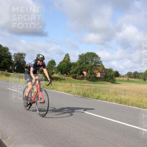 25.08.2024 - Elbe Triathlon Hamburg Fuchs,  Jonas http://msf.ph/oto/6851483 25.08.2024 09:57:38 Radfahren 372, 485, 435, 236, 235, 267 meine-sportfotos.de