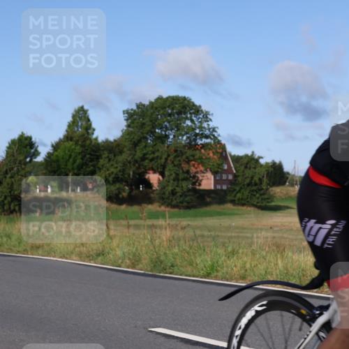 25.08.2024 - Elbe Triathlon Hamburg Fuchs,  Jonas http://msf.ph/oto/6851494 25.08.2024 09:15:00 Radfahren 63, 125, 170, 85 meine-sportfotos.de