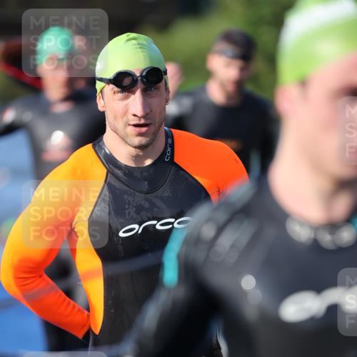 25.08.2024 - Elbe Triathlon Hamburg H.Heesch http://msf.ph/oto/6851497 25.08.2024 08:59:23 Schwimmen 202, 204, 237, 261, 274, 275, 278, 285, 298, 310, 316, 322 meine-sportfotos.de