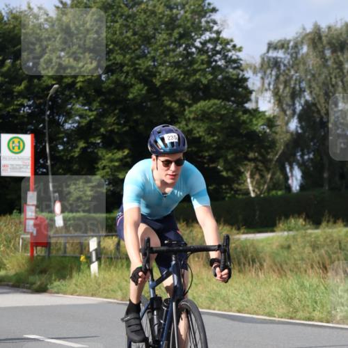 25.08.2024 - Elbe Triathlon Hamburg Fuchs,  Jonas http://msf.ph/oto/6851536 25.08.2024 09:57:43 Radfahren 435, 236, 235, 267, 376, 484 meine-sportfotos.de