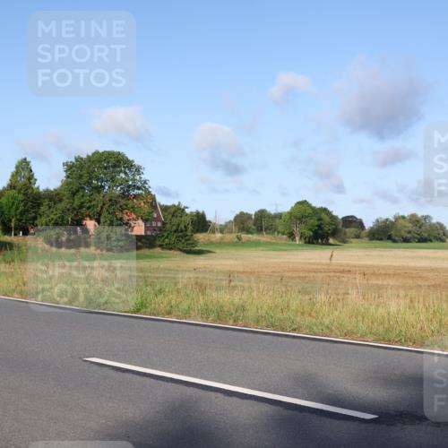 25.08.2024 - Elbe Triathlon Hamburg Fuchs,  Jonas http://msf.ph/oto/6851581 25.08.2024 09:15:03 Radfahren 63, 125, 170, 85, 207, 98 meine-sportfotos.de