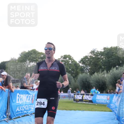 25.08.2024 - Elbe Triathlon Hamburg H.Heesch http://msf.ph/oto/6851594 25.08.2024 10:48:10 Ziel 161, 193, 294, 311 meine-sportfotos.de