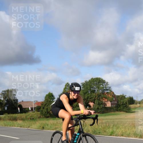 25.08.2024 - Elbe Triathlon Hamburg Fuchs,  Jonas http://msf.ph/oto/6851621 25.08.2024 09:57:50 Radfahren 267, 376, 484, 264 meine-sportfotos.de