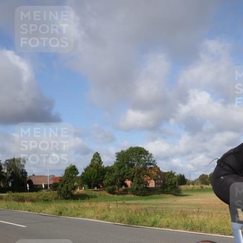 25.08.2024 - Elbe Triathlon Hamburg Fuchs,  Jonas http://msf.ph/oto/6851645 25.08.2024 09:57:51 Radfahren 376, 484, 264 meine-sportfotos.de
