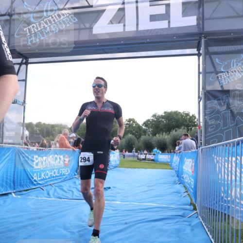 25.08.2024 - Elbe Triathlon Hamburg H.Heesch http://msf.ph/oto/6851671 25.08.2024 10:48:11 Ziel 161, 193, 294, 311 meine-sportfotos.de