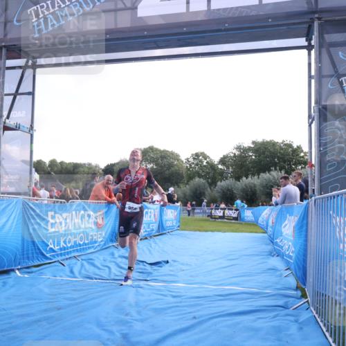25.08.2024 - Elbe Triathlon Hamburg H.Heesch http://msf.ph/oto/6851786 25.08.2024 10:48:29 Ziel 359 meine-sportfotos.de