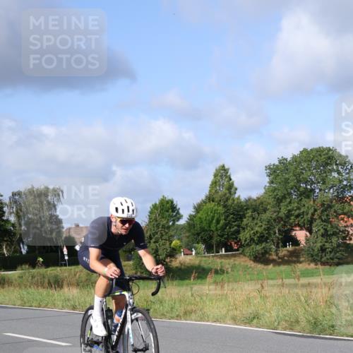 25.08.2024 - Elbe Triathlon Hamburg Fuchs,  Jonas http://msf.ph/oto/6851801 25.08.2024 09:58:20 Radfahren 249, 552 meine-sportfotos.de