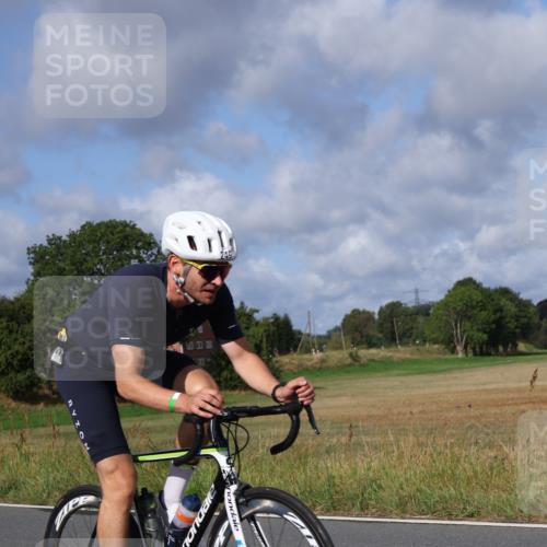 25.08.2024 - Elbe Triathlon Hamburg Fuchs,  Jonas http://msf.ph/oto/6851814 25.08.2024 09:58:20 Radfahren 249, 552 meine-sportfotos.de