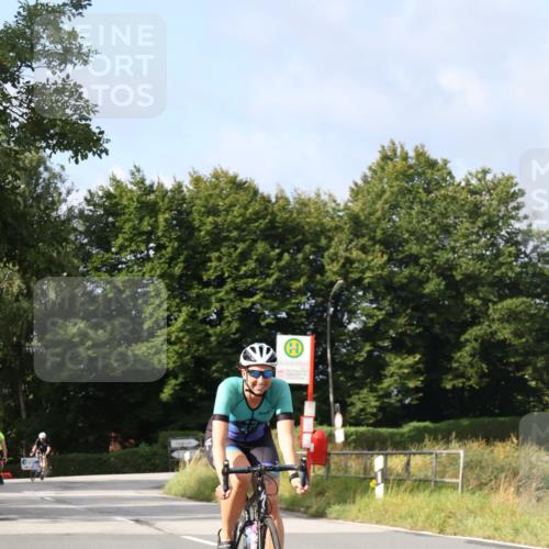 25.08.2024 - Elbe Triathlon Hamburg Fuchs,  Jonas http://msf.ph/oto/6851865 25.08.2024 09:58:29 Radfahren 525, 455, 285 meine-sportfotos.de