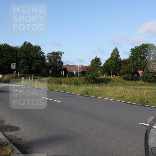 25.08.2024 - Elbe Triathlon Hamburg Fuchs,  Jonas http://msf.ph/oto/6851899 25.08.2024 09:15:26 Radfahren 111, 146, 264, 312, 302 meine-sportfotos.de