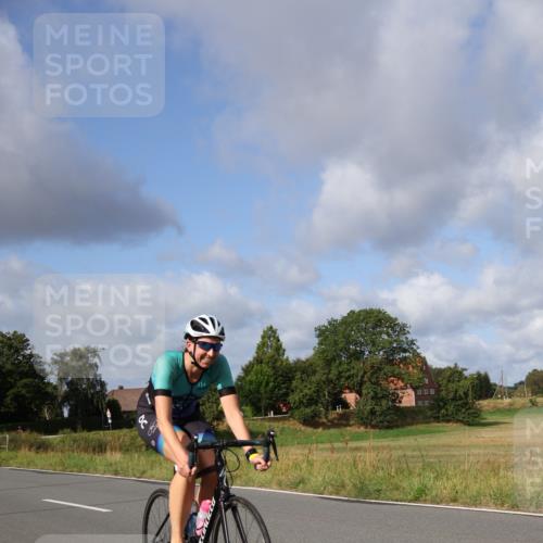 25.08.2024 - Elbe Triathlon Hamburg Fuchs,  Jonas http://msf.ph/oto/6851910 25.08.2024 09:58:30 Radfahren 525, 455, 285, 388 meine-sportfotos.de